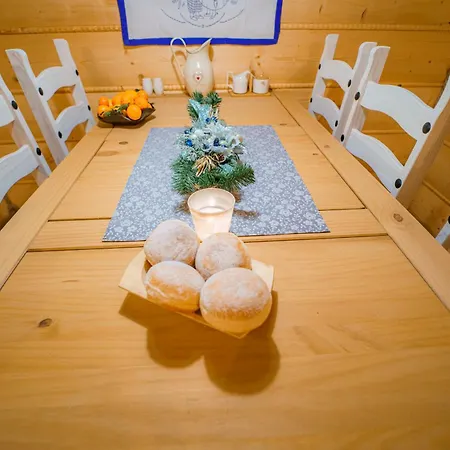 Village - Jedinecne S Wellnessom Pod Kralovou Holou 度假居 Šumiac