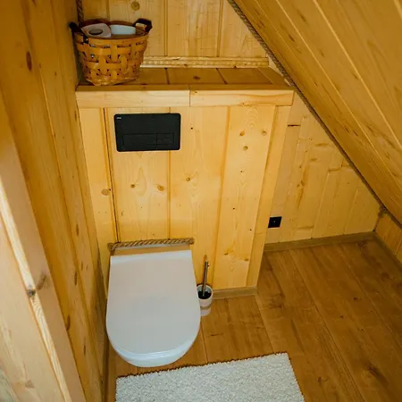 Village - Jedinecne S Wellnessom Pod Kralovou Holou 度假居 *