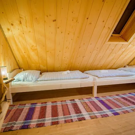 بيت للعطل Village - Jedinecne S Wellnessom Pod Kralovou Holou *